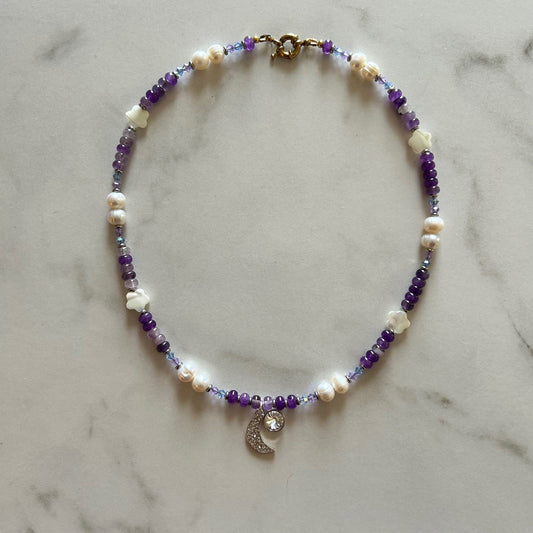 kyra • half beaded half pearl necklace