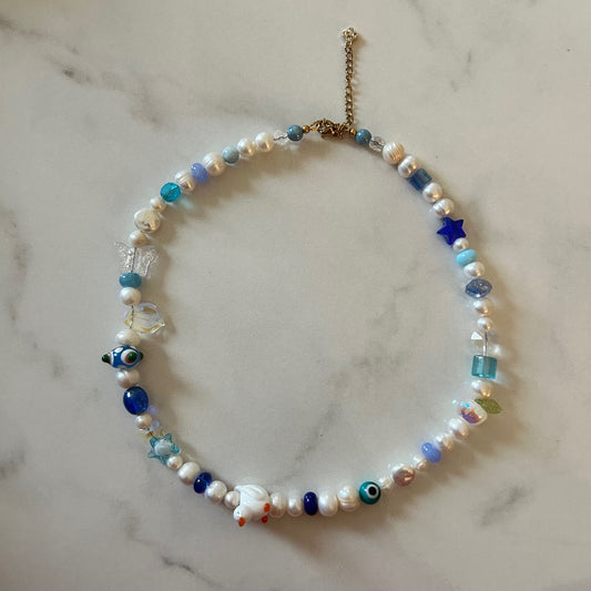 snowdrop • winter wonderland • half beaded half pearl necklace