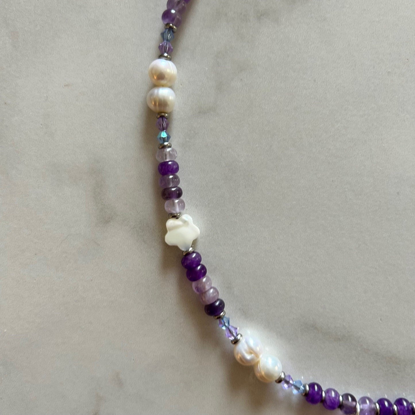 kyra • half beaded half pearl necklace