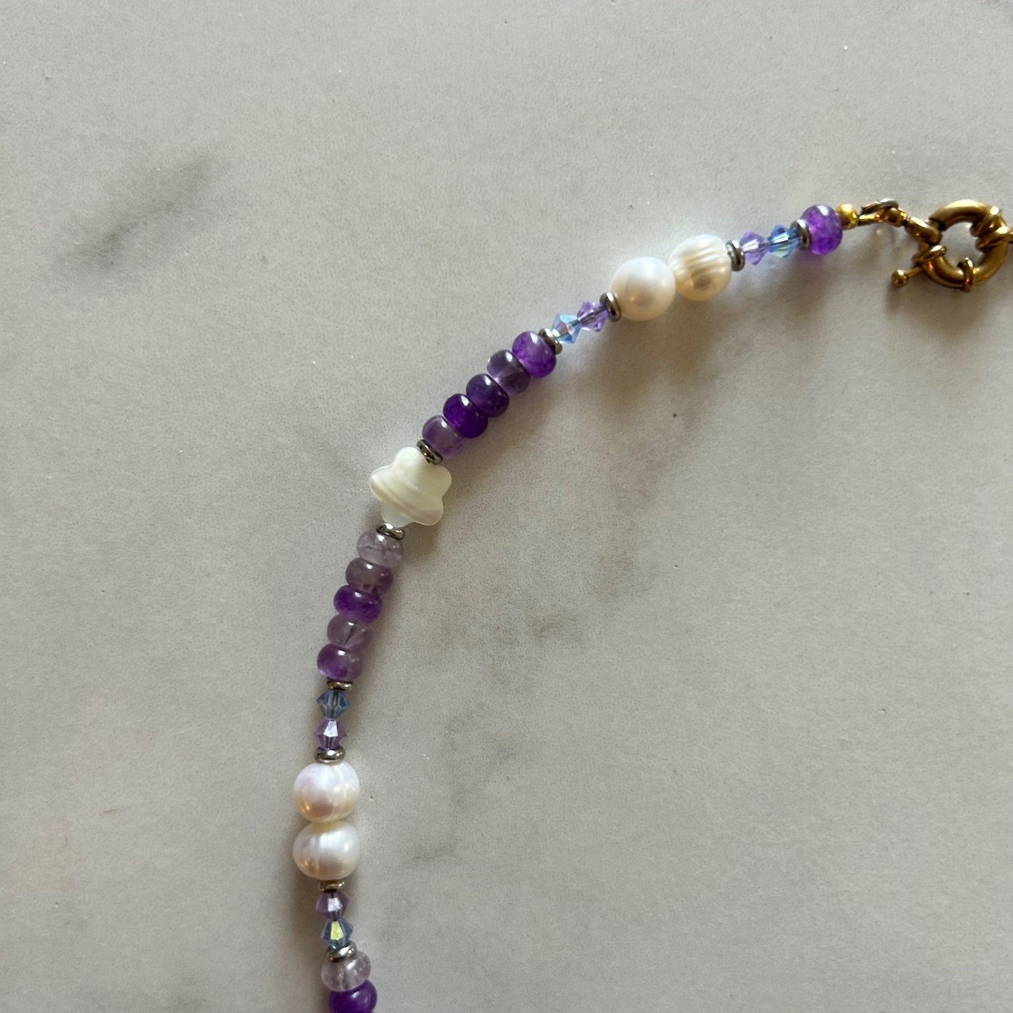 kyra • half beaded half pearl necklace