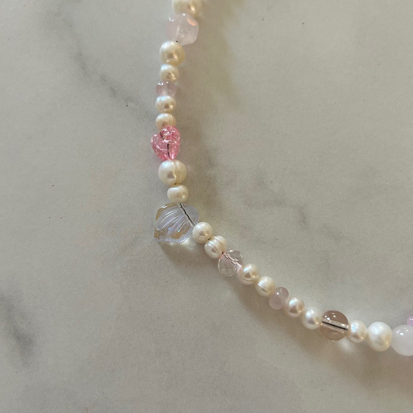 lucy • half beaded half pearl necklace